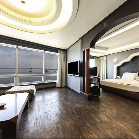 Bridge Hotel Busan Dış mekan fotoğraf