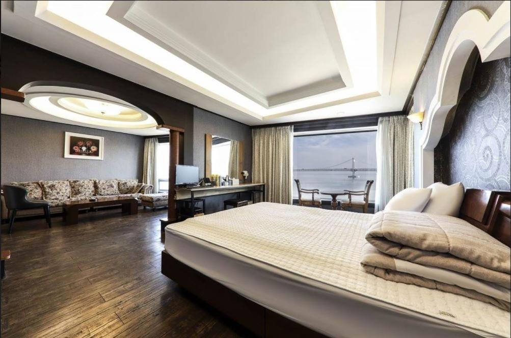 Bridge Hotel Busan Dış mekan fotoğraf