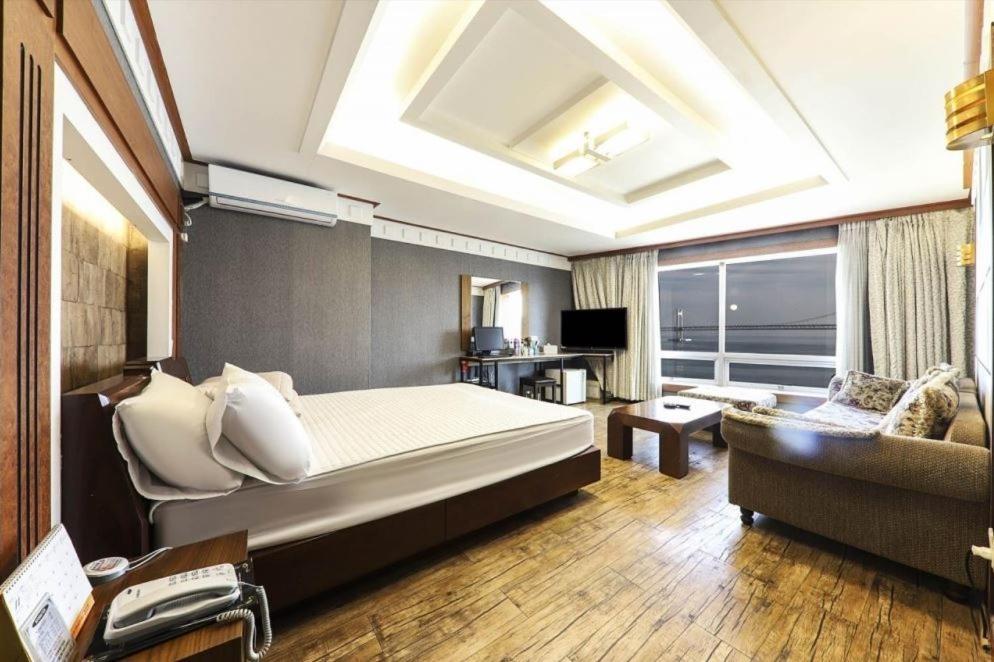 Bridge Hotel Busan Dış mekan fotoğraf