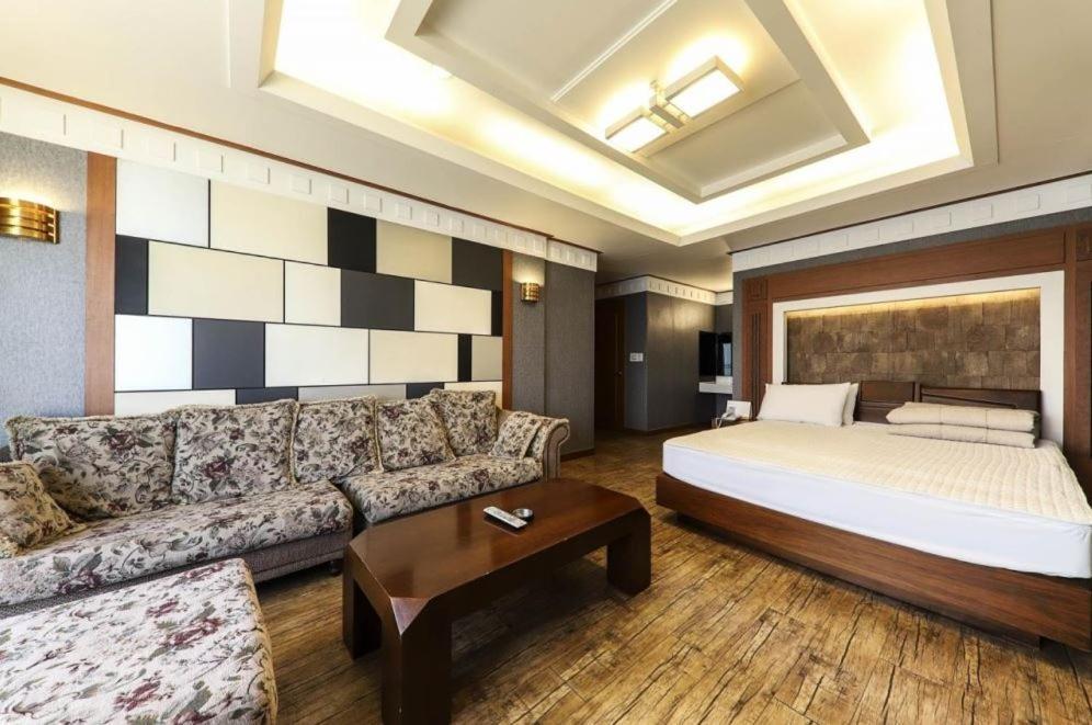 Bridge Hotel Busan Dış mekan fotoğraf